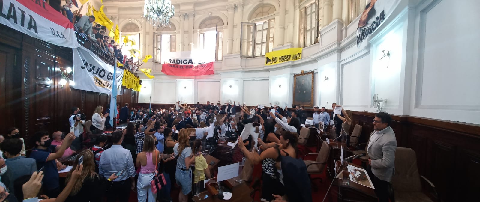 Todo el color de la apertura de sesiones en el Concejo Deliberante ...