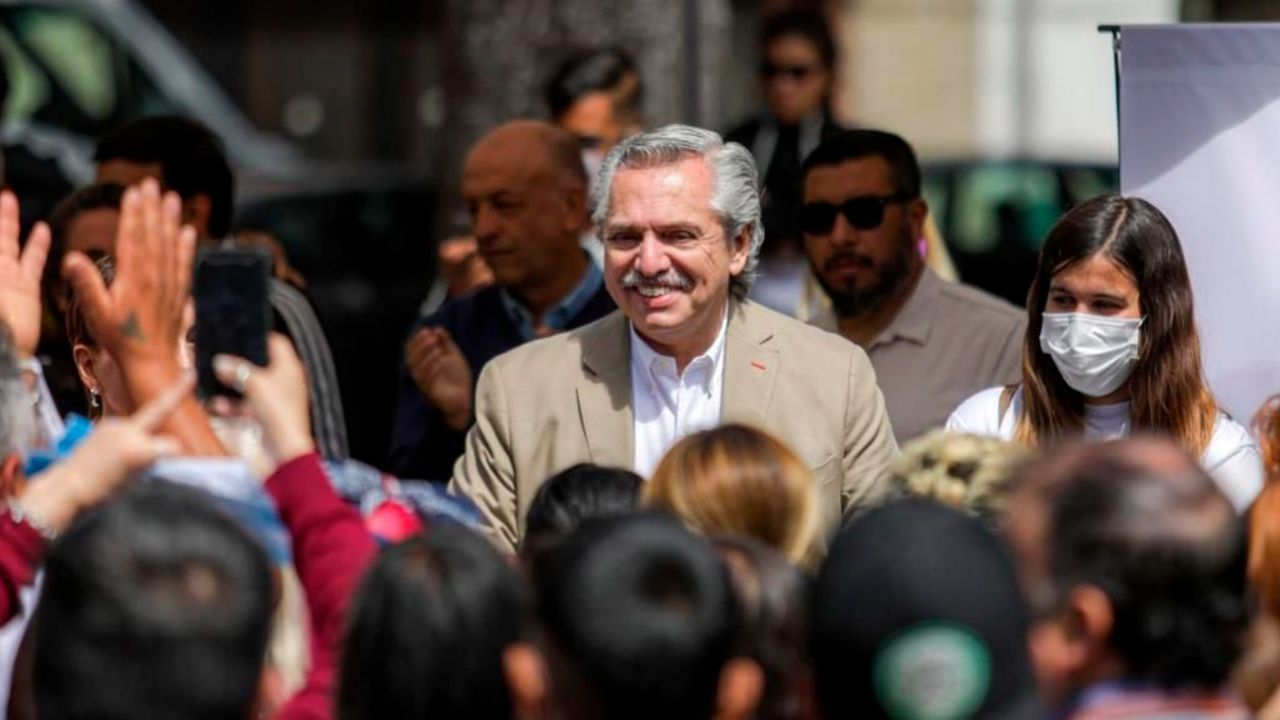 El Presidente encabeza un acto por el Día Internacional de las Mujeres Trabajadoras en José C. Paz