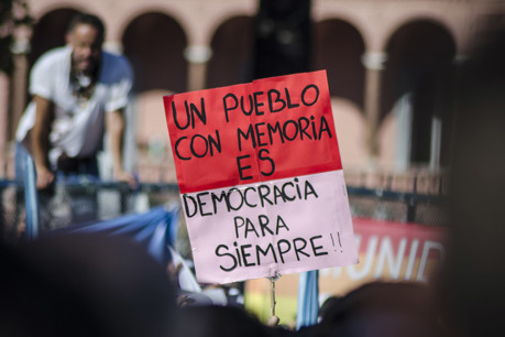 A 46 años del golpe, la UCR pide que el país retome su "destino común como Nación"
