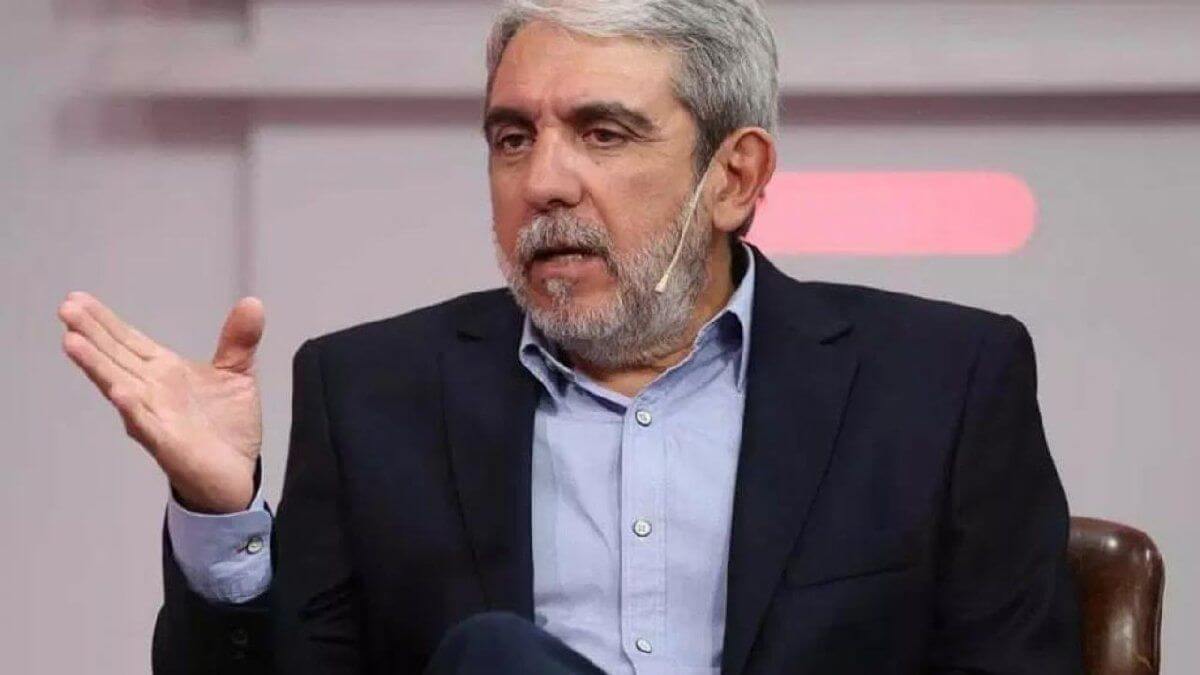 Aníbal Fernández participa de un encuentro de ministros de Seguridad en Bruselas