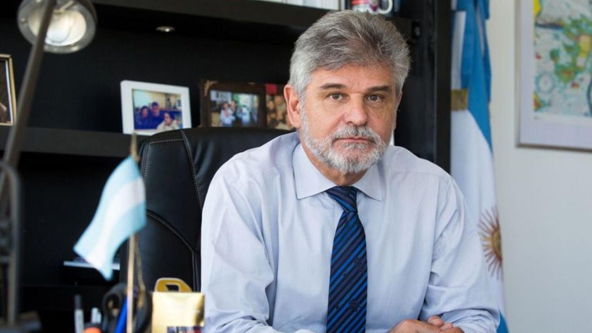 Filmus: "La oposición tiene que tener una actitud responsable sobre el acuerdo con el FMI"