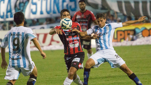 Atlético Tucumán y Patronato cierran la cuarta fecha de la Copa de Liga