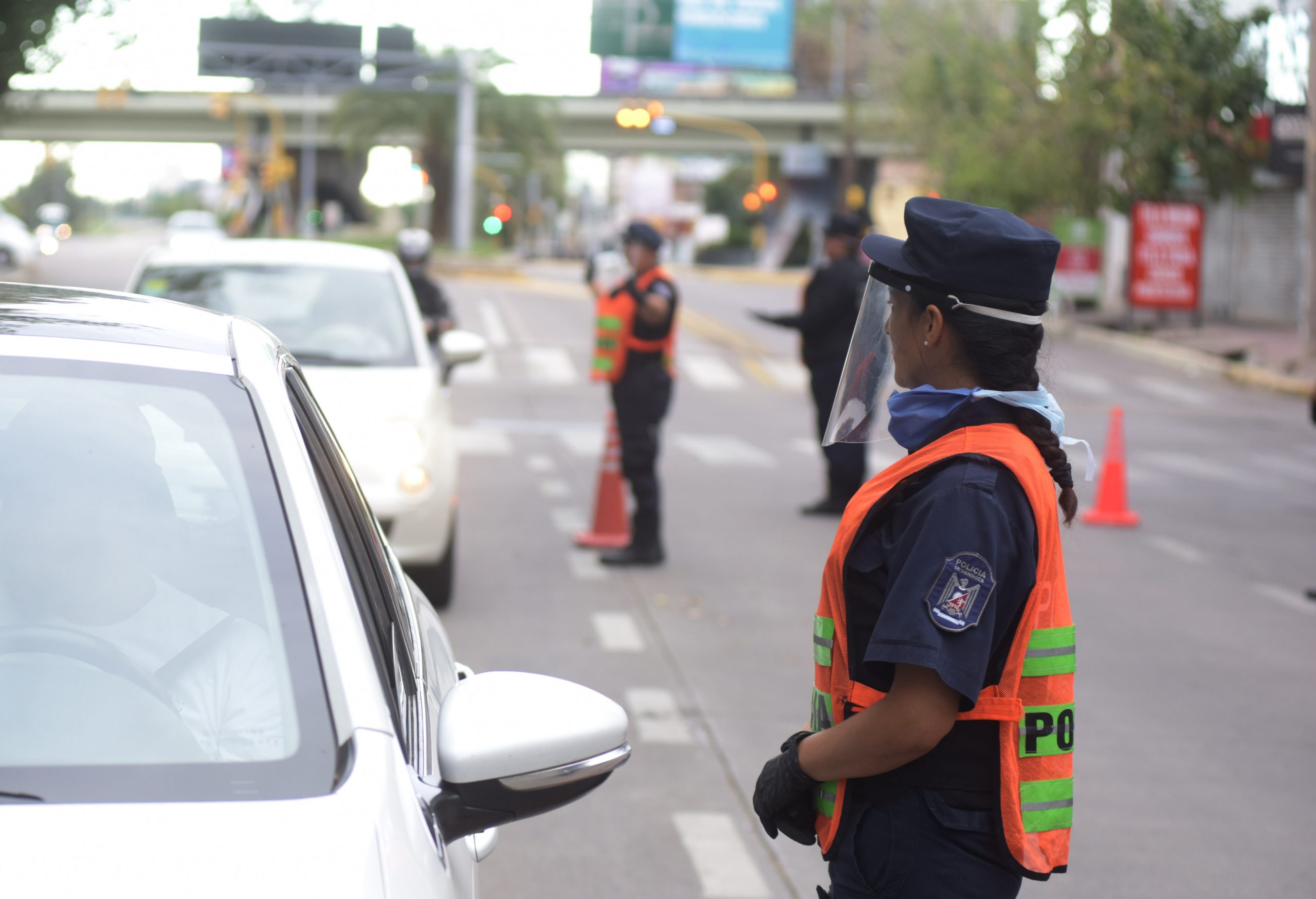 Operativos anti banquineros: sancionarán a quienes circulen en infracción durante el 'finde' largo