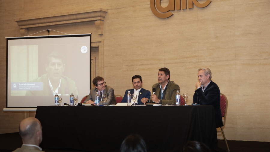 La Confederación Cannábica Argentina pidió regular el uso adulto del cannabis