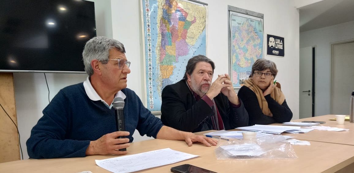 Unidad Popular tomó distancia del Gobierno y convocó a crear "nueva propuesta política" dentro del FDT