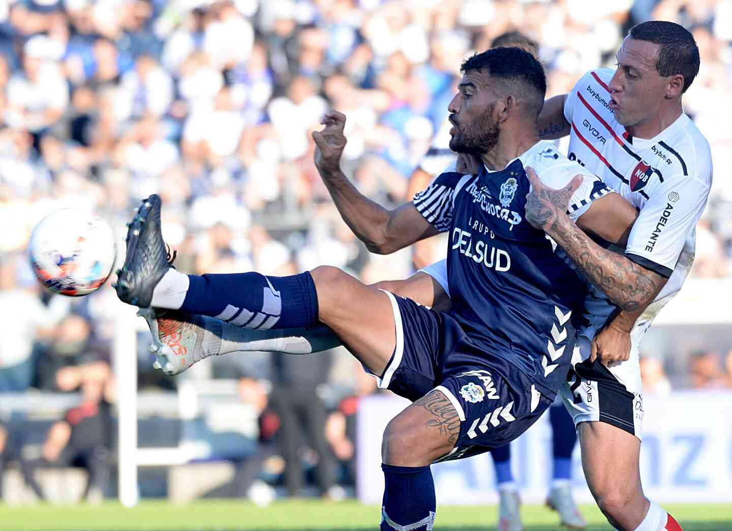 Gimnasia visita a Newell's en Rosario con la intención de ser único puntero