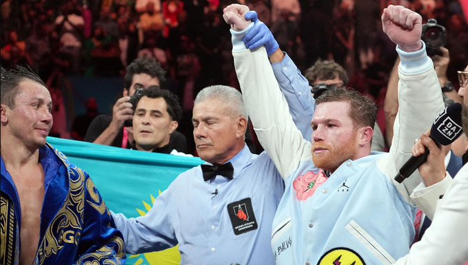 "Canelo" Álvarez confirmó su reinado al vencer a Golovkin con fallo unánime
