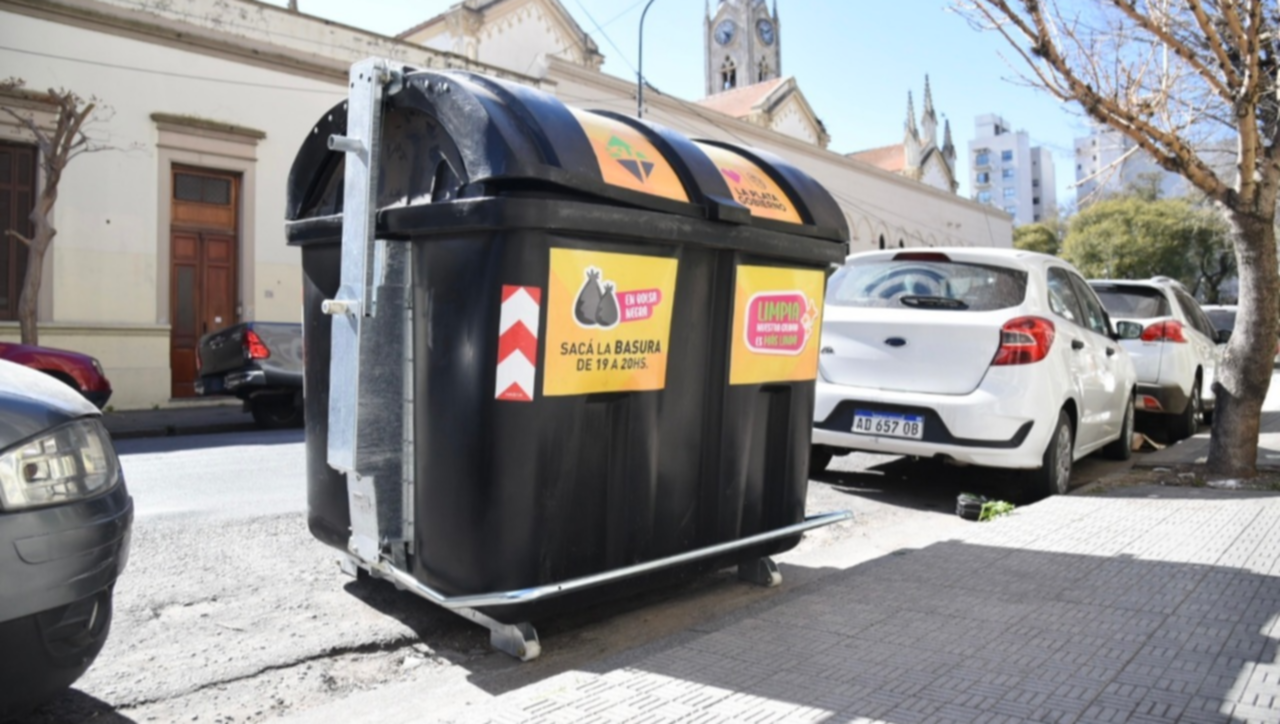 El Municipio instalará más contenedores para cubrir la mitad del Casco Urbano