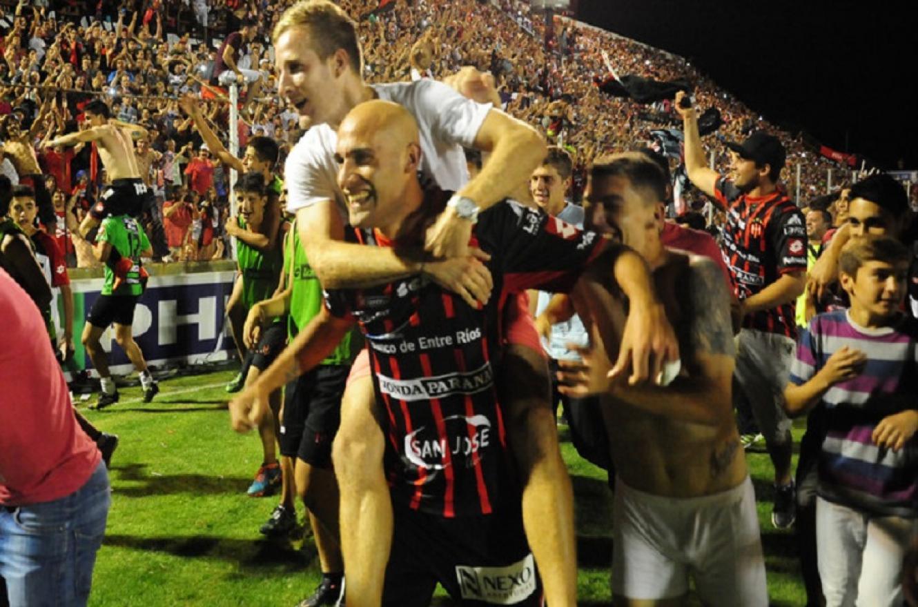 Carlos Quintana, tras la clasificación de Patronato: "Jugar una final dejando afuera a River y Boca es muchísimo"