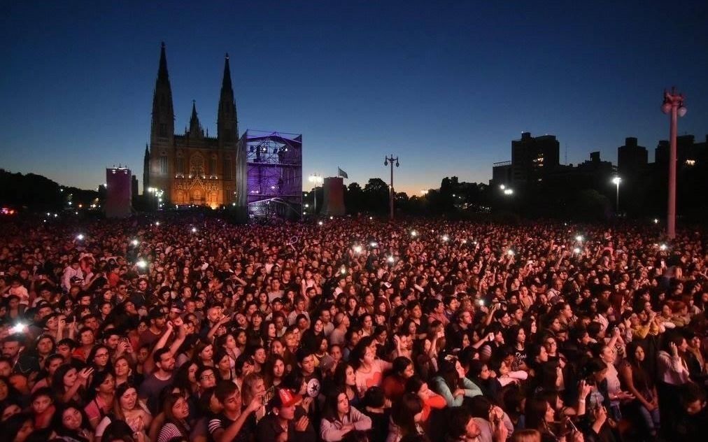 Con la inscripción de más de 400 artistas locales, cerró la convocatoria para el 140° Aniversario de La Plata