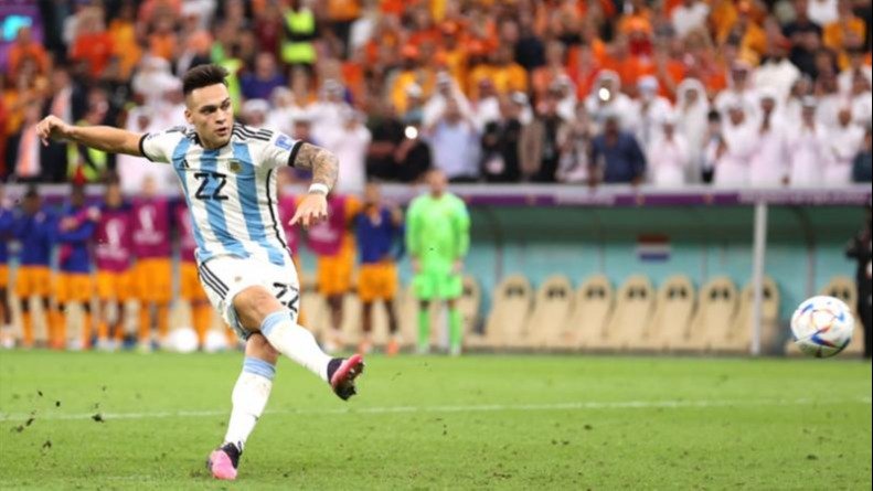 Zanetti elogió a Lautaro Martínez: "Cuando más lo necesitas, aparece"