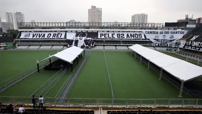 Las grandes figuras del fútbol barsilero no asitieron al velatorio de Pelé