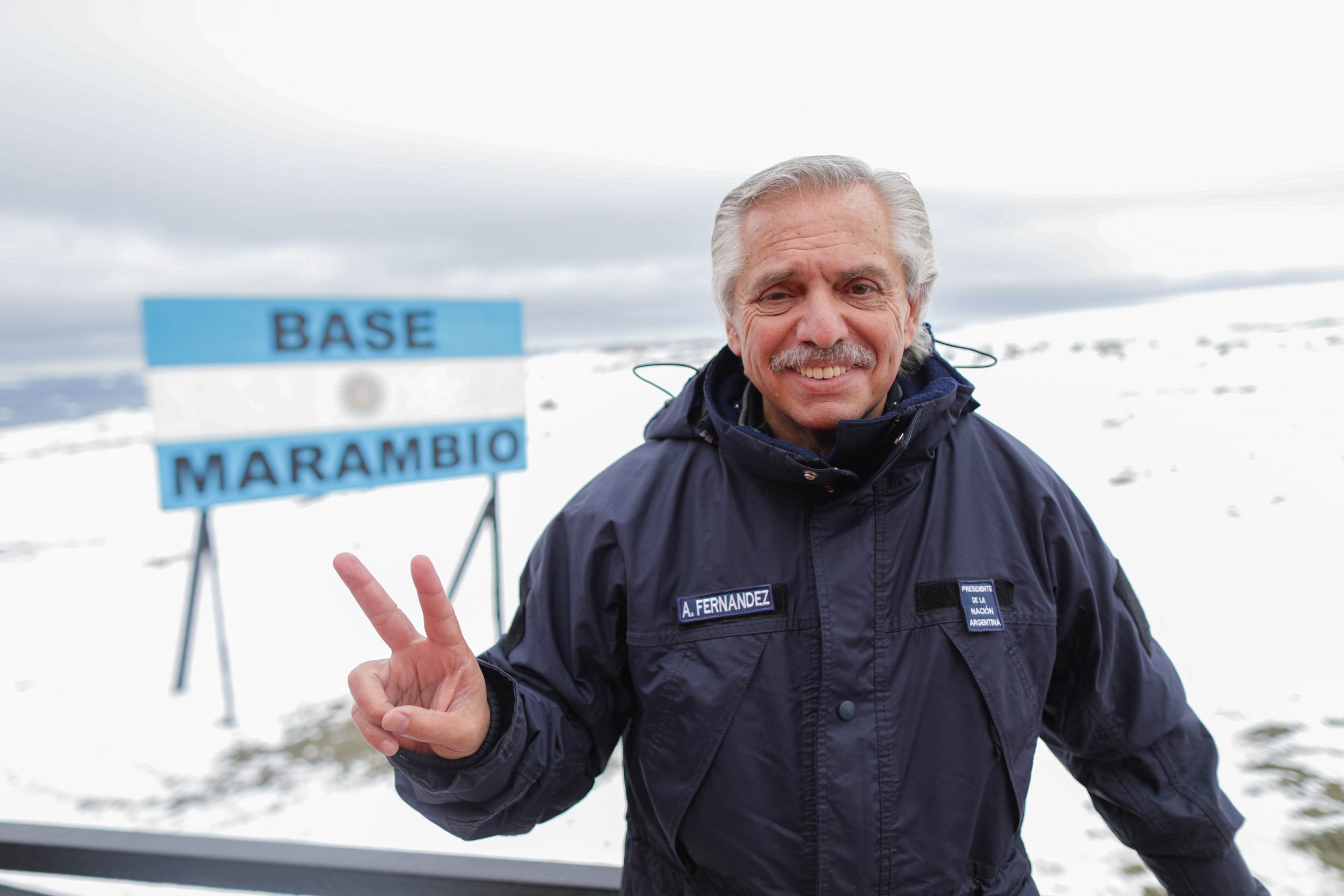 Alberto Fernández visitó la Antártida: “Aquí, en el fin del mundo, uno puede asumir la dimensión de la Patria”
