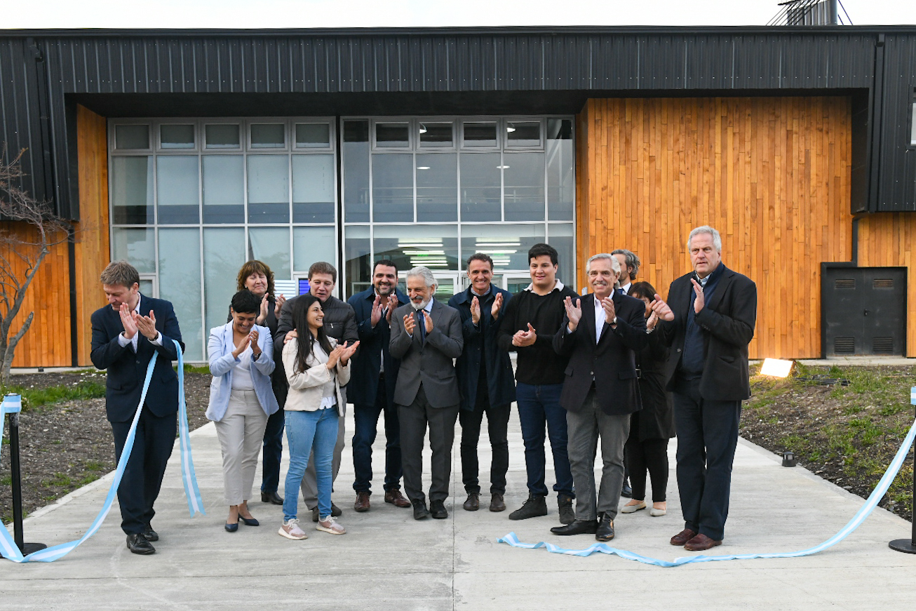 Alberto Fernández inauguró el nuevo edificio de la Universidad Nacional de Tierra del Fuego, Antártida e Islas del Atlántico Sur