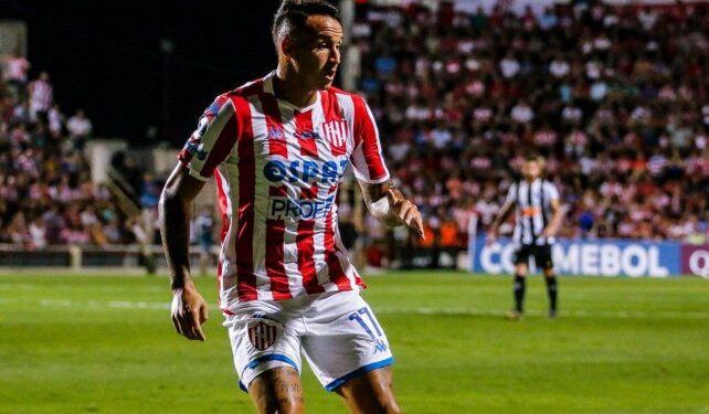 Unión buscará su primera victoria en su visita a Barracas