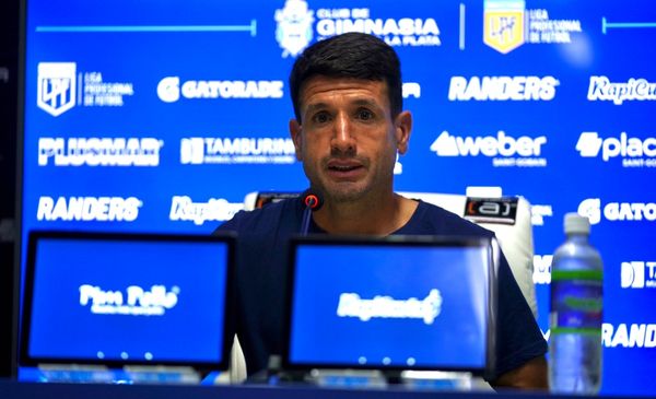 Chirola Romero: "Me da bronca generar situaciones de gol y no convertir"