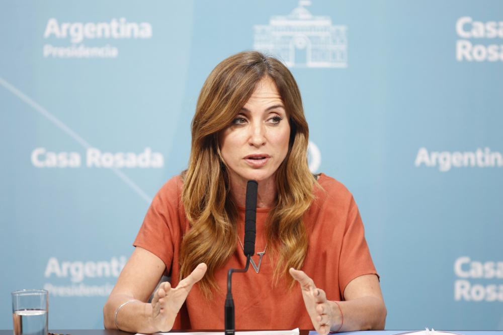 Tolosa Paz: "Trabajamos todos los días para achicar brechas de desigualdad"