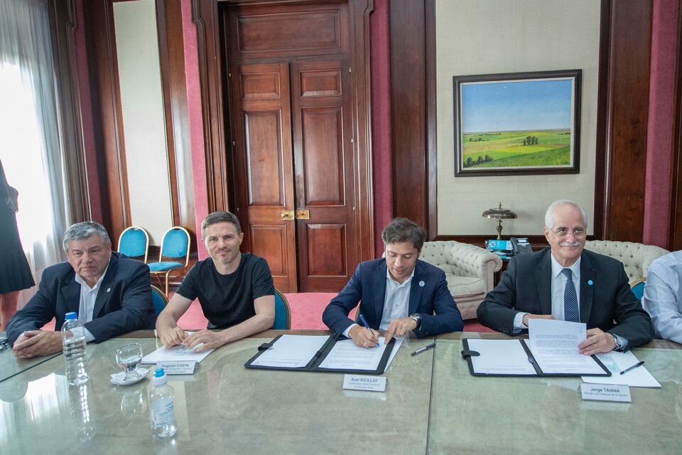 Acuerdo entre Astilleros y la Provincia para construir buques navales