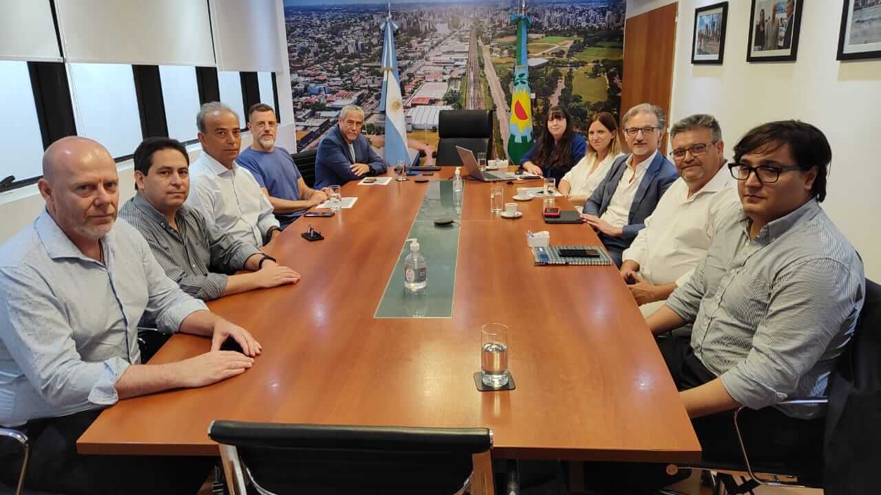 Kravetz se reunió con Ferraresi y autoridades de EDESUR