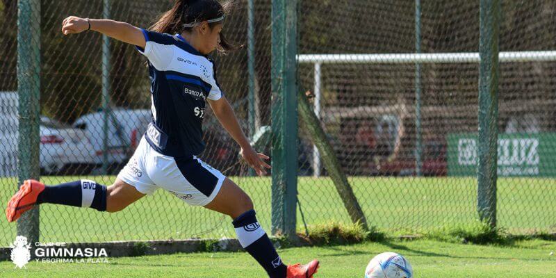 Gimnasia recibe a la UAI en la continuidad del fútbol femenino
