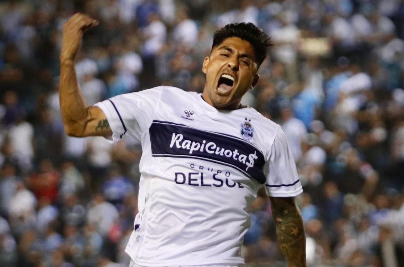 El Lobo visita a Rosario Central para seguir de fiesta
