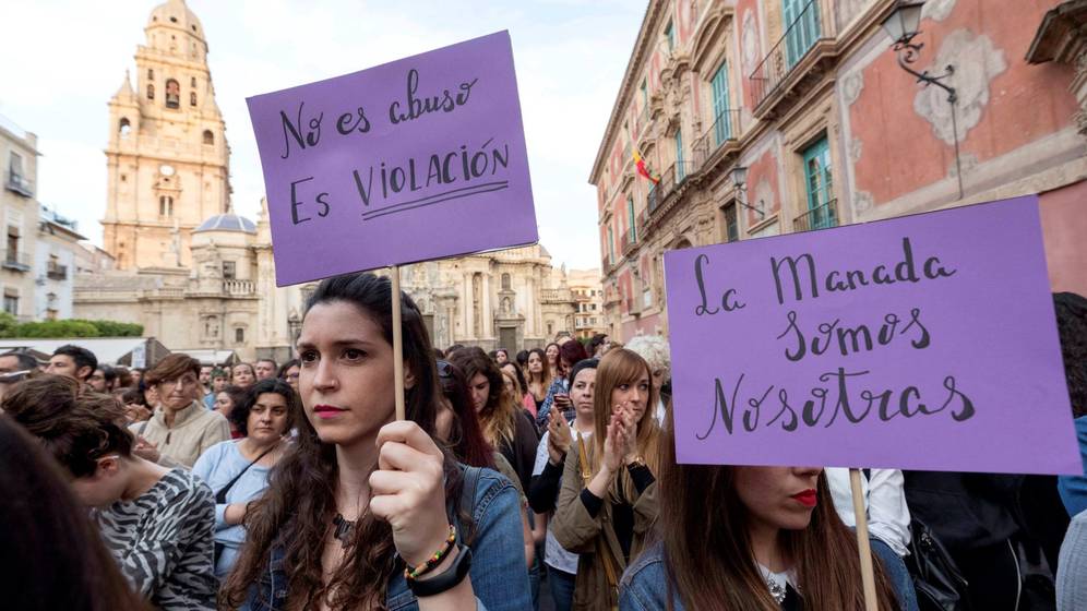 Media sanción en España para la reforma de una polémica ley contra los delitos sexuales