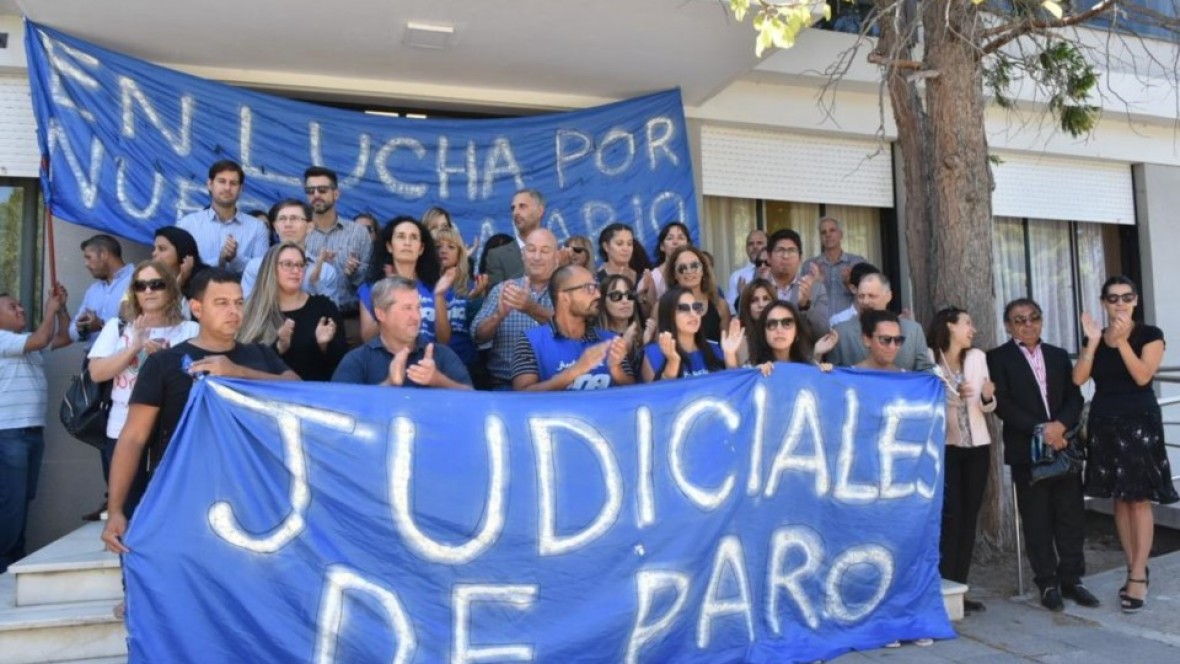 Los trabajadores judiciales realizarán un paro nacional de 24 horas