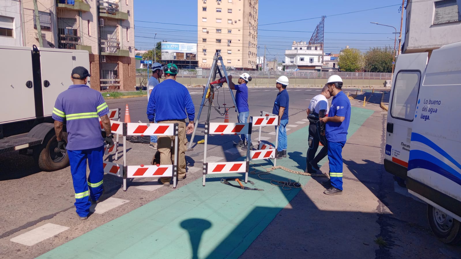 AySA trabaja para normalizar el servicio en la localidad de Ciudadela, en Tres de Febrero