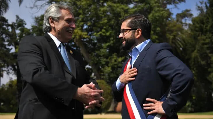 Alberto Fernández viaja a Chile para rememorar una fecha histórica