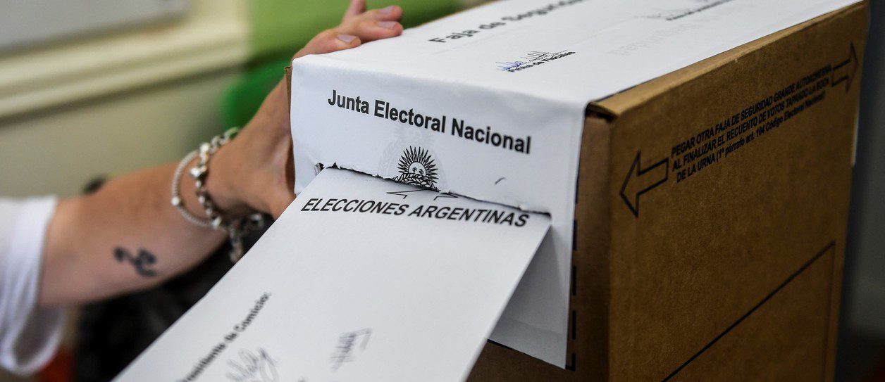 El Gobierno convocó a las PASO y a las generales a través de un decreto
