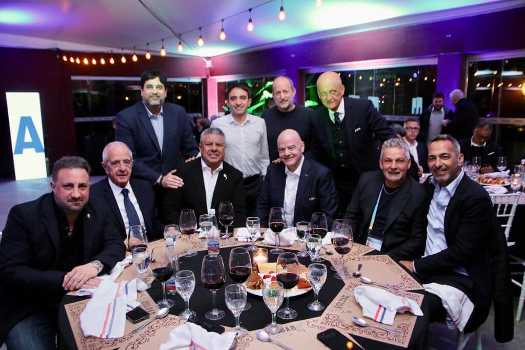 Infantino cenó con dirigentes del fútbol argentino después de la final del Mundial Sub 20 en La Plata