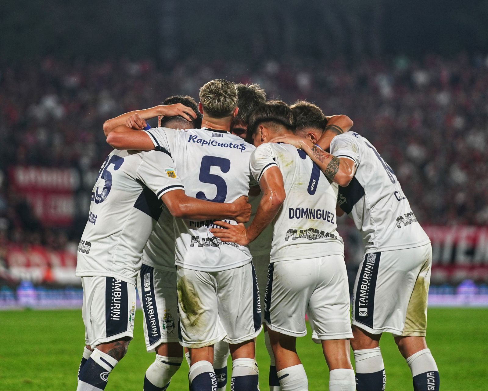 Un punto que vale pero que lamenta por el desarrollo del partido