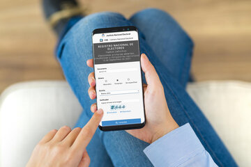 Se lanzó una app para seguir el resultado de las PASO: cómo bajarla y qué datos brinda