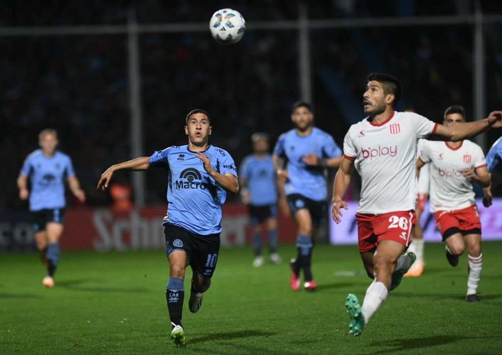 Con la cabeza en la Sudamericana, Estudiantes cayó ante Belgrano