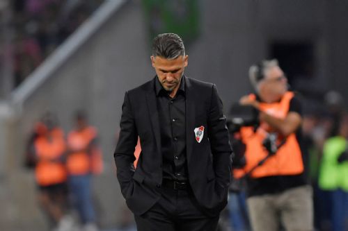 "Una de cal y una de arena" para Demichelis