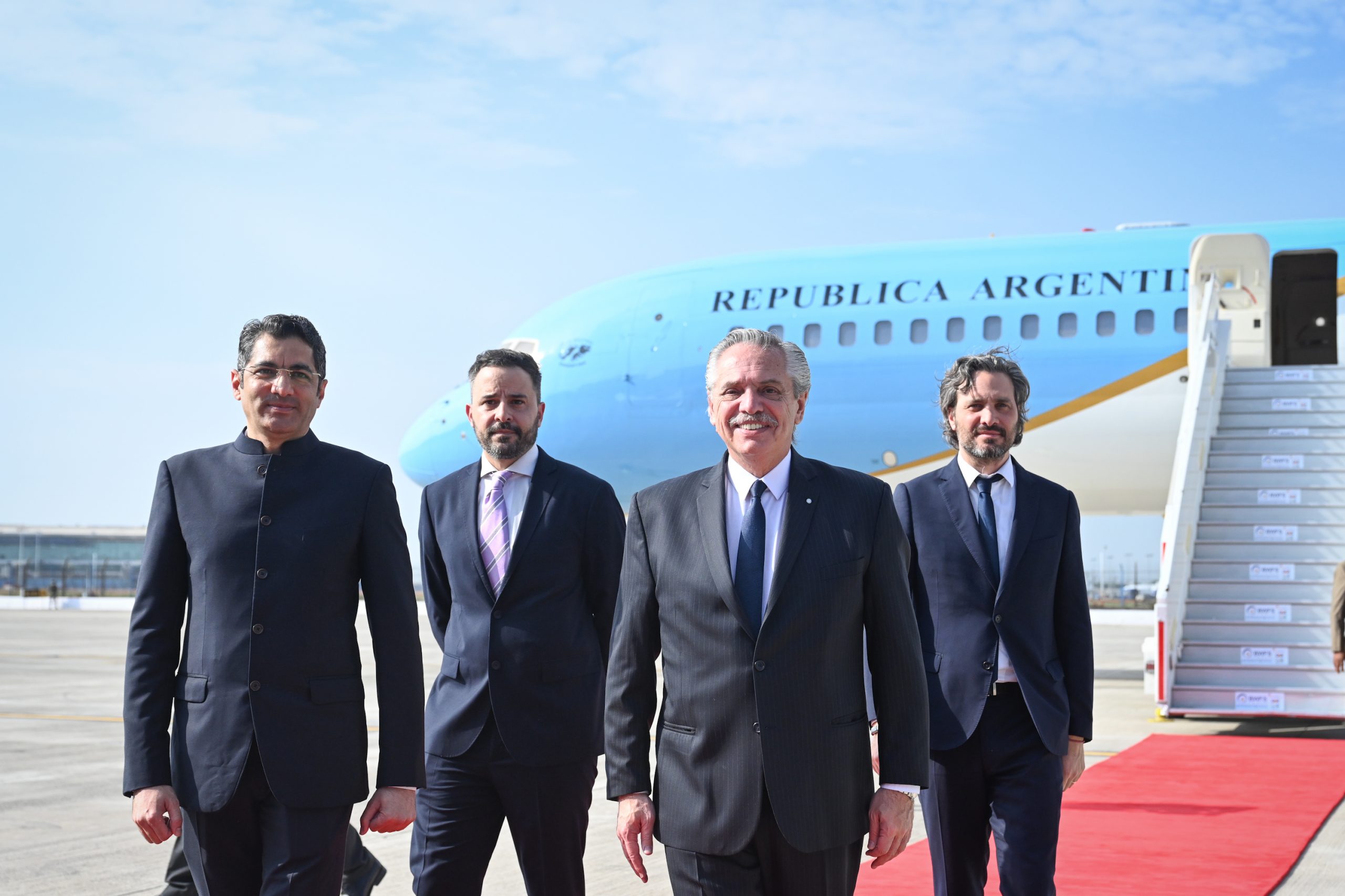 Alberto Fernández arribó a la India para participar de la Cumbre del G20