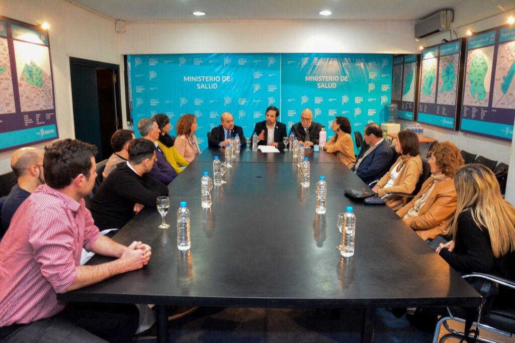 La UNLP y el Ministerio de Salud avanzaron en la formación de un pogrado