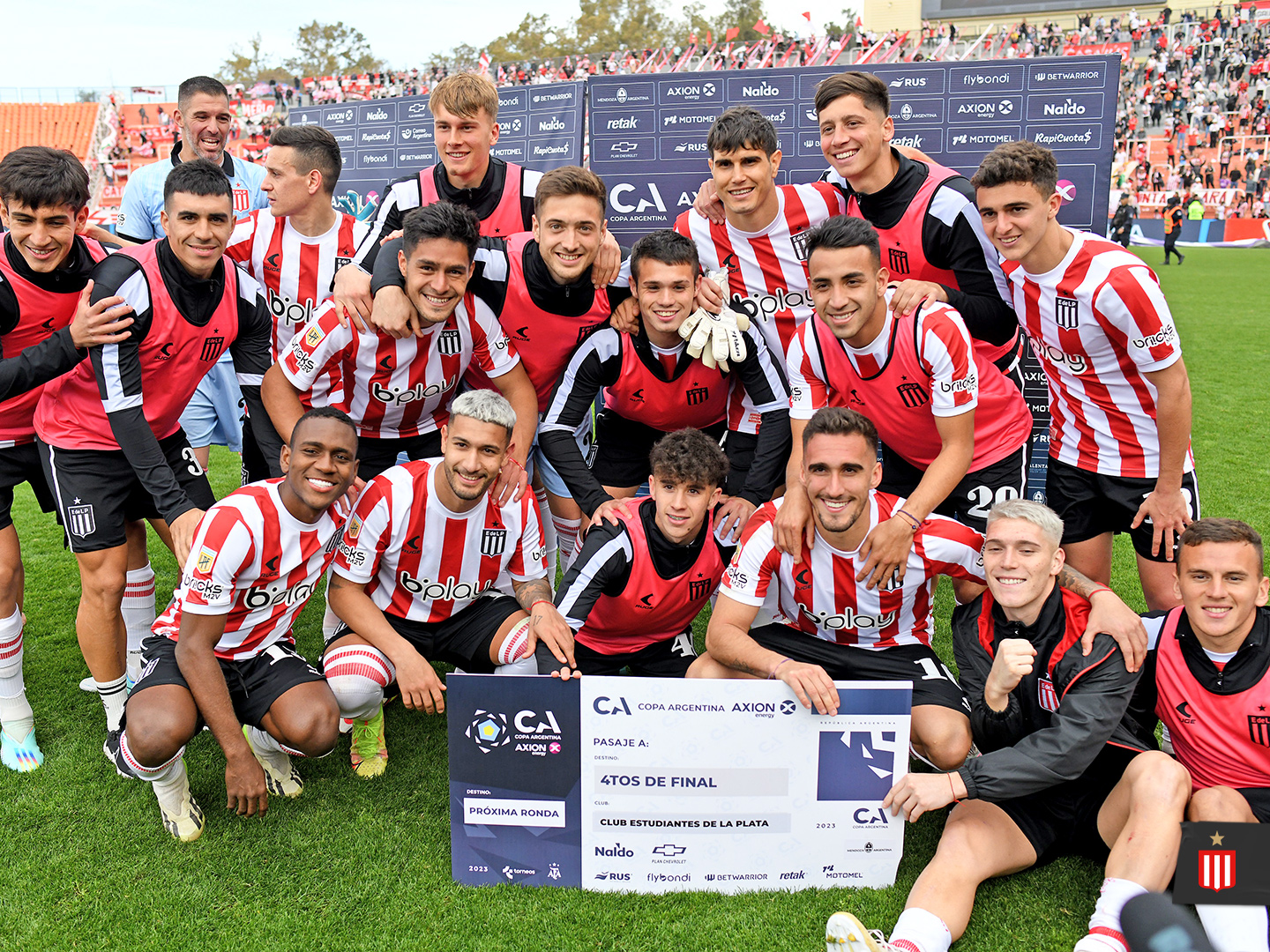 Estudiantes tuvo su revancha en los penales y le ganó a Independiente por Copa Argentina