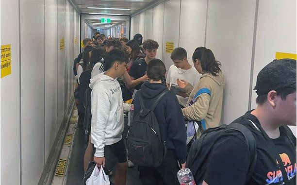 Continúa el operativo 'Regreso Seguro' para evacuar argentinos en Israel