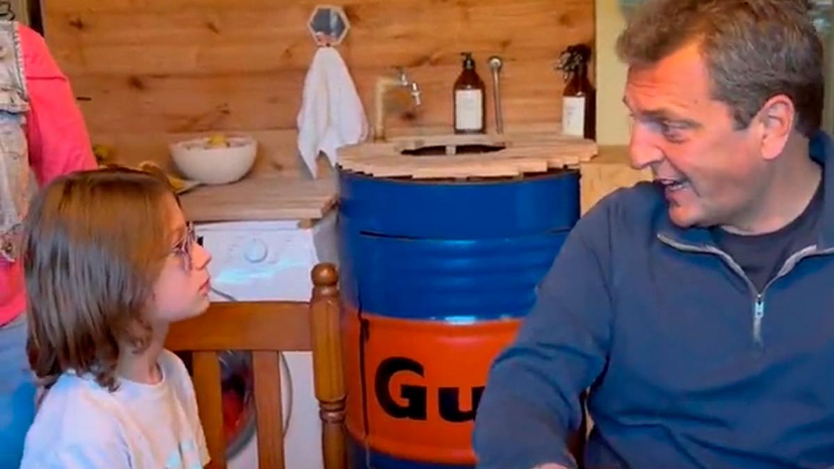 Ian Moche, el niño que es referente en el tema del autismo, mantuvo un encuentro con Sergio Massa