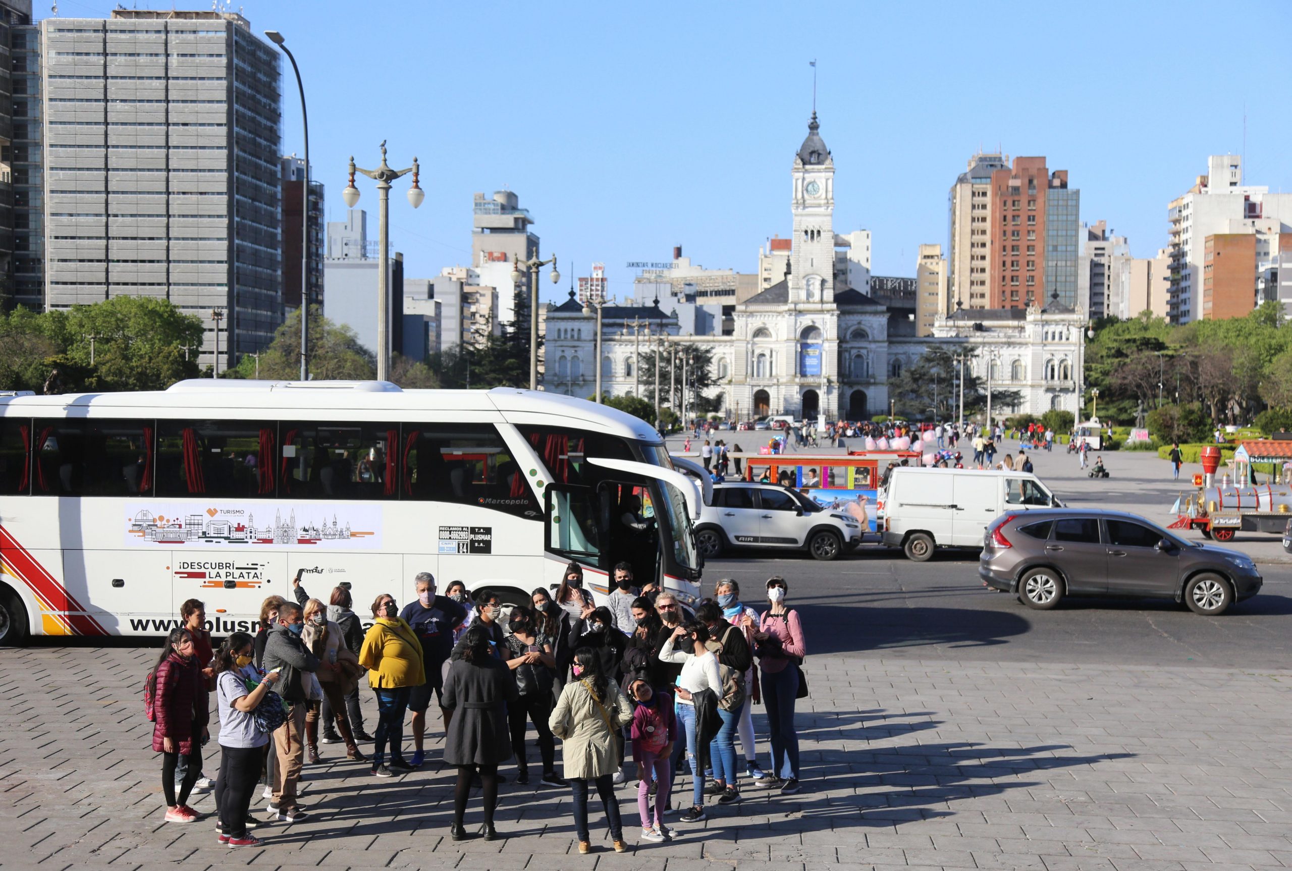 El finde llega con múltiples propuestas y ocupación hotelera plena en la Ciudad