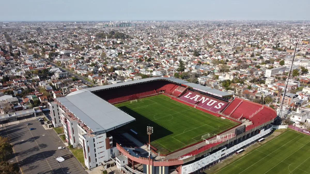 Estudiantes brindó recomendaciones para quienes vayan en auto a Lanús