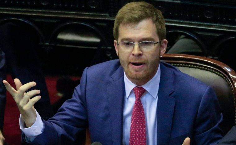 Ley Ómnibus: Massot puso en duda la sesión de mañana