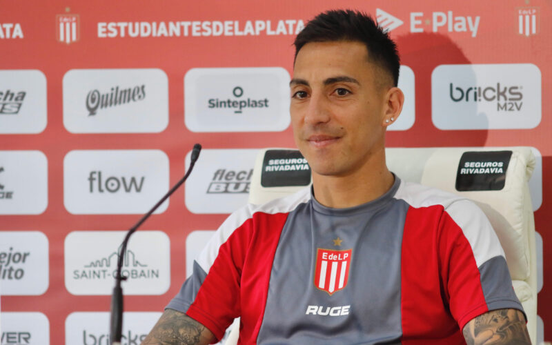 Javier Correa: "Estudiantes es un club modelo y me motiva"