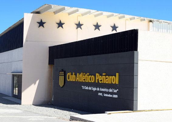 Un histórico de Estudiantes asumió como mánager de Peñarol de Uruguay