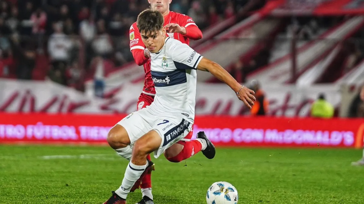 Con varios cambios, Gimnasia recibe a Huracán y va por la recuperación