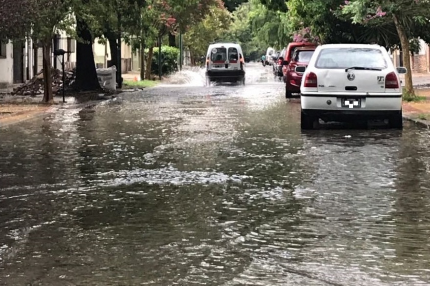 Establecen el nivel de alerta ‘rojo’ por tormentas y vientos en La Plata
