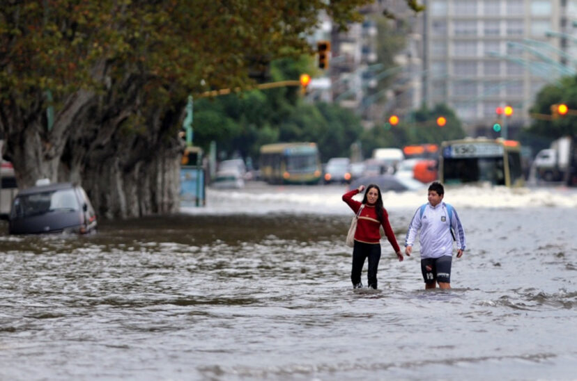 Temporal en el AMBA: falleció una mujer y se esperan tormentas durante todo el día