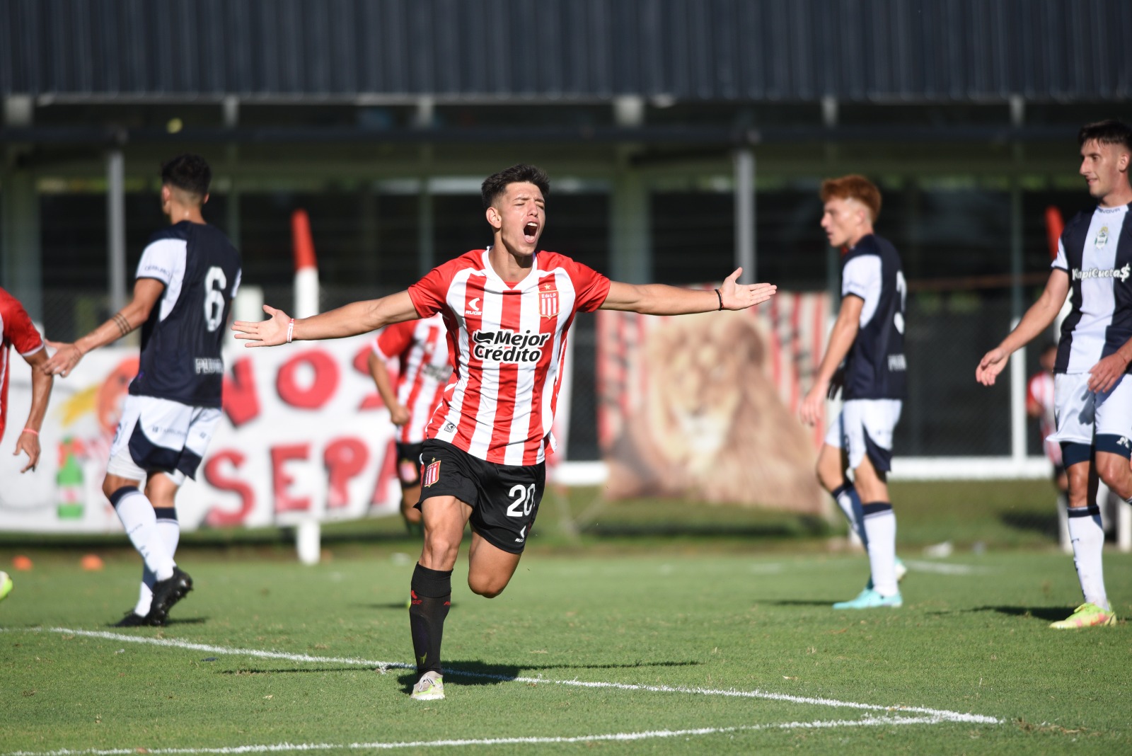 Los pibes del Pincha se quedaron con el clásico de reserva