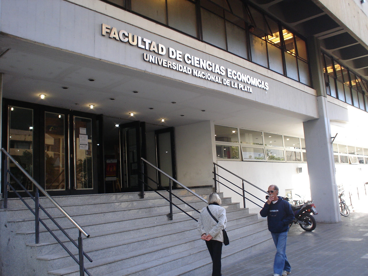 “Sin Universidades no hay futuro”: habrá una intervención pública en la Facultad de Ciencias Económicas